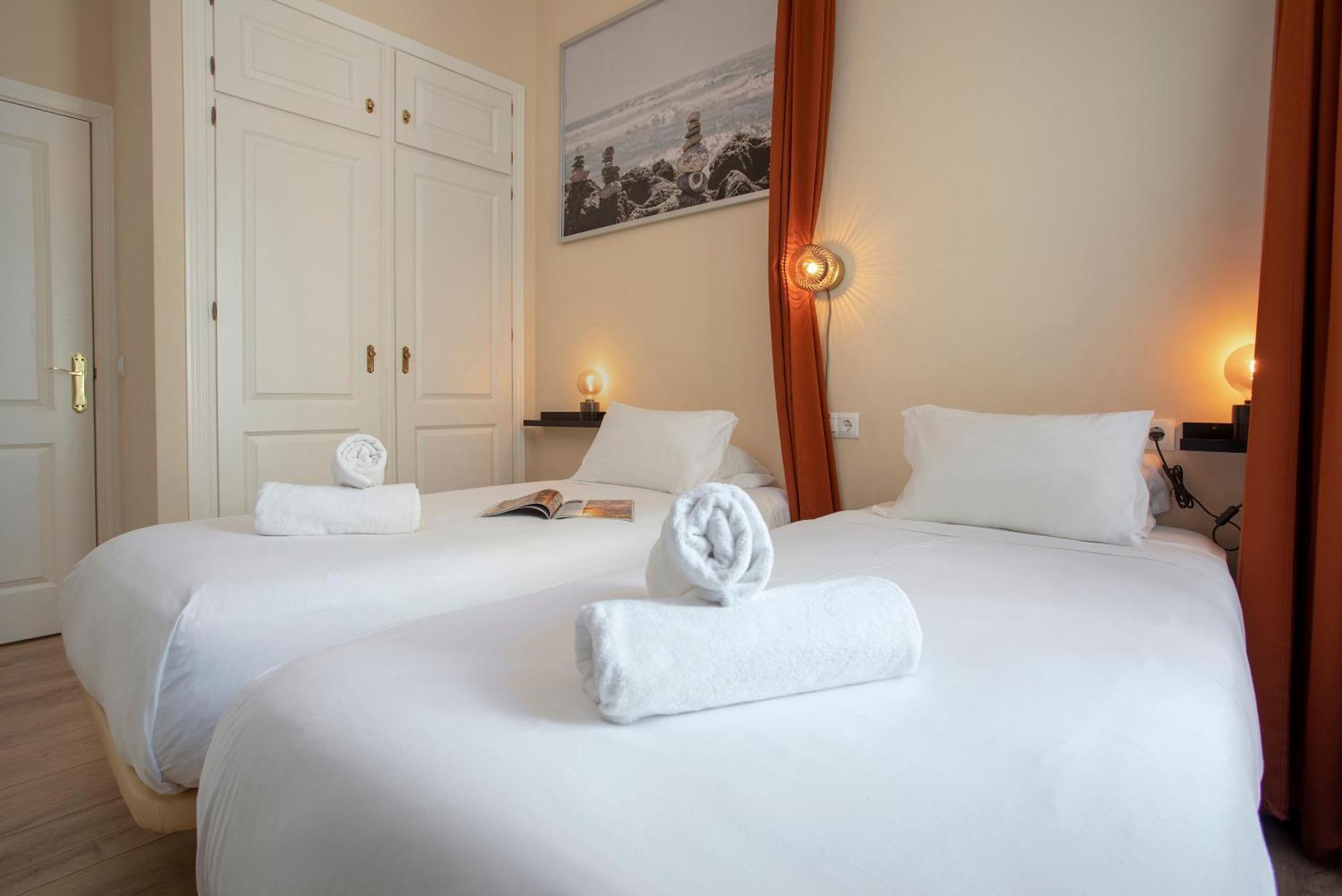 Apartamento Reformado En Malaga Centro By Rent Me Exterior photo